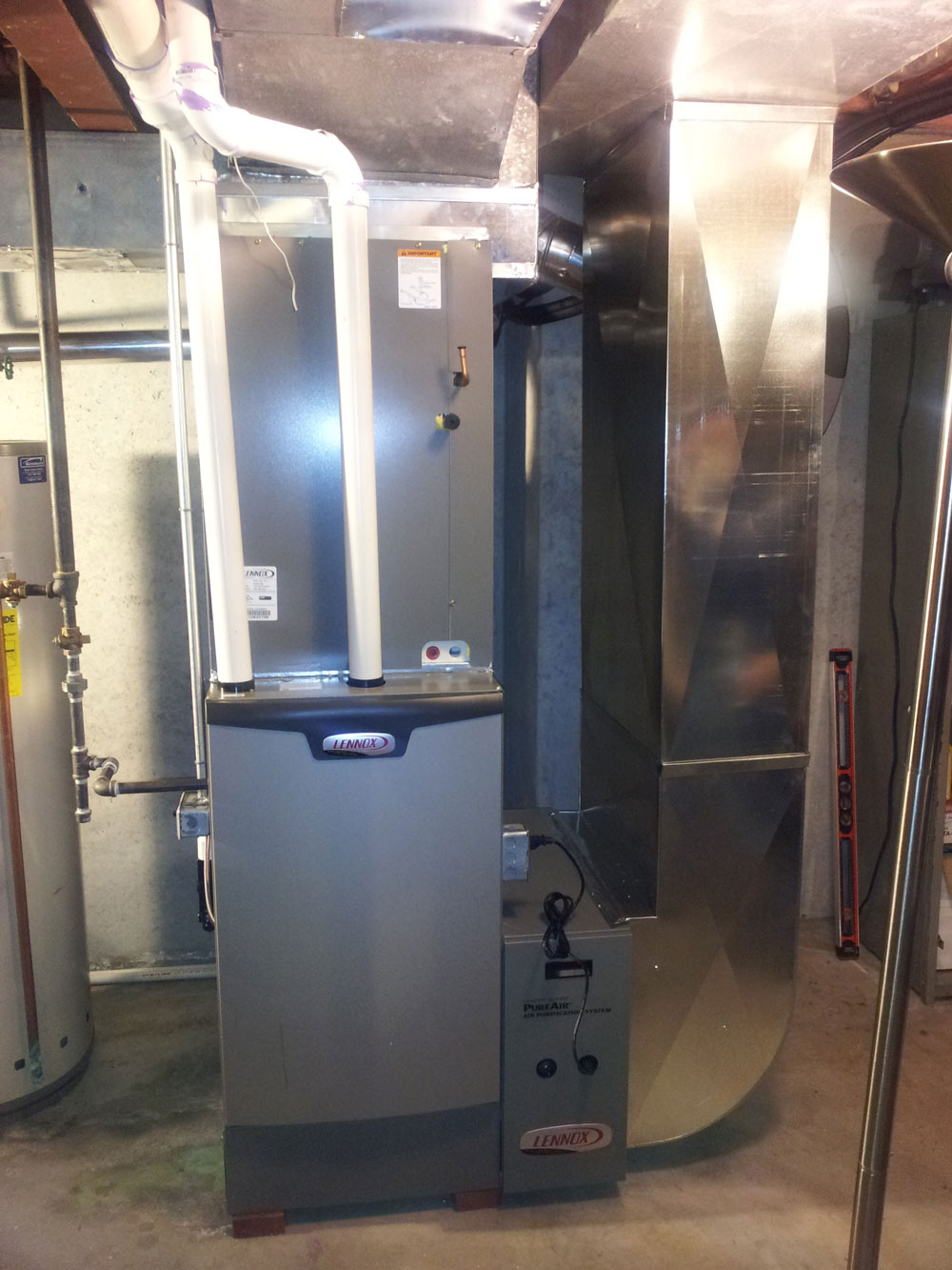 Lennox Mid Efficiency Gas Furnace SLP99V Variable-Speed Gas