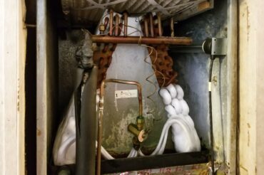 Prevent AC freezing, Kansas CIty, Top NOtch Heating, Cooling & Pulmbing, 2025, min