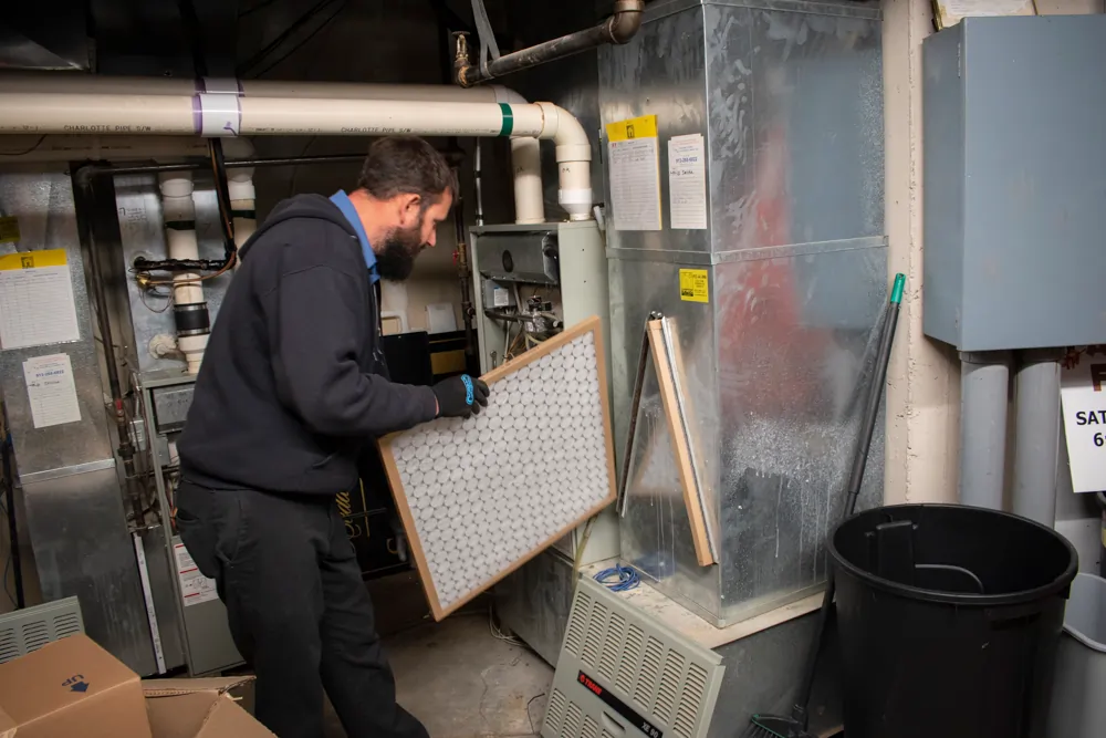 Top Notch Heating, Cooling & Plumbing furnace maintenance
