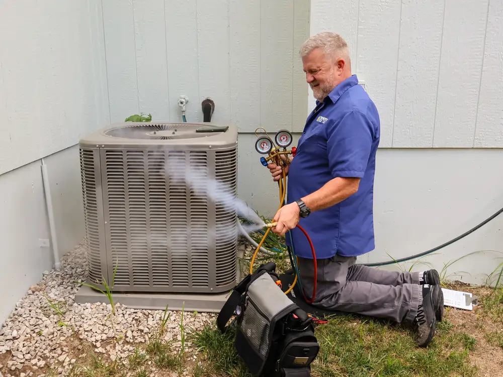Top-Notch-air-conditioning-services Top Notch Heating, Cooling & Plumbing AC service