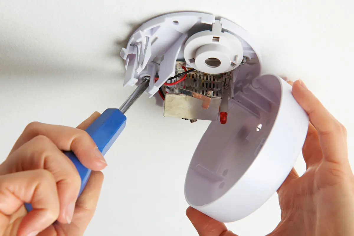 Top Notch Heating, Cooling & Plumbing smoke detector